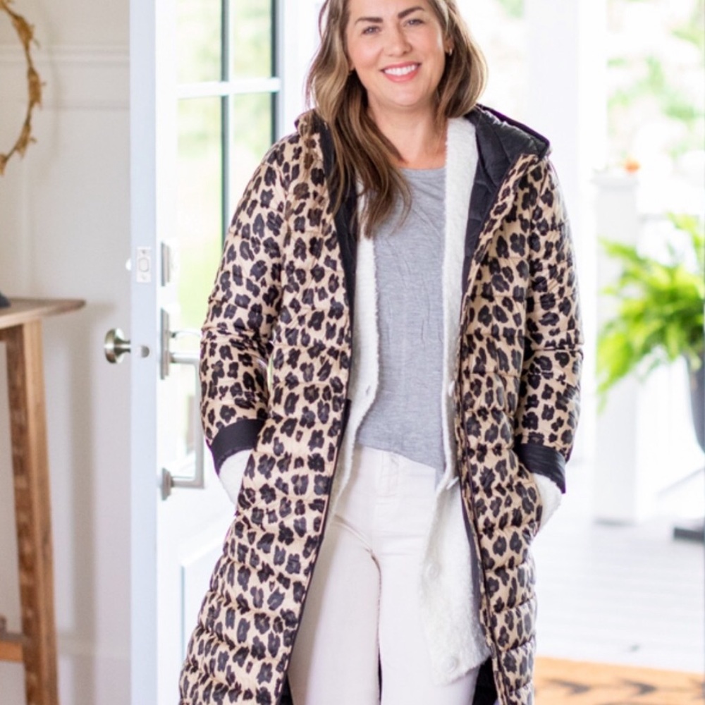 Jilly jacket new condition worn once - size small